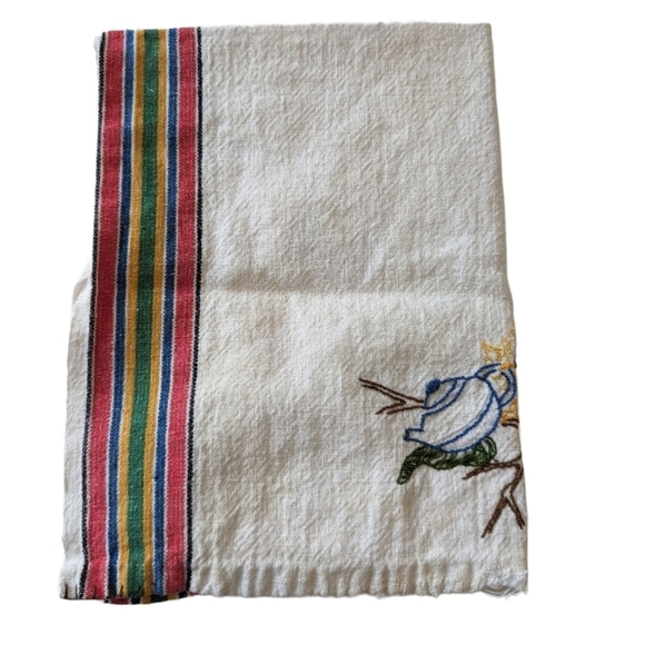 DISHTOWEL Vintage Farmhouse Embroidered Bird Teapot Cotton Red White Yellow - Picture 5 of 11